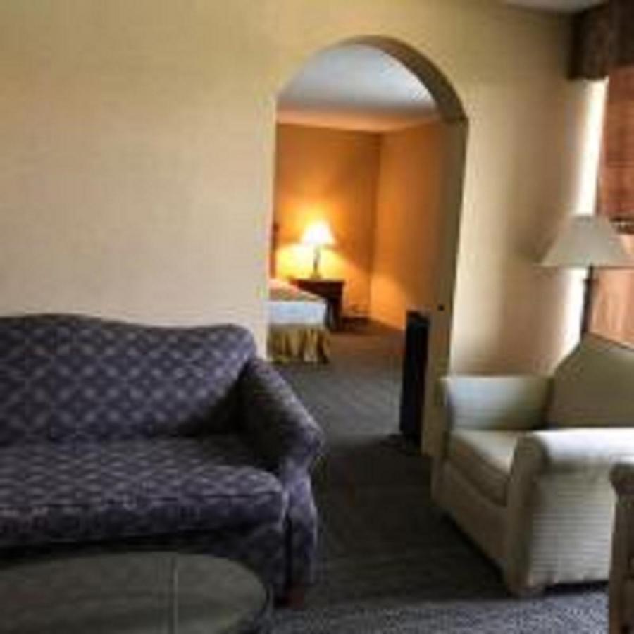 Gateway Hotel Dallas Exterior foto